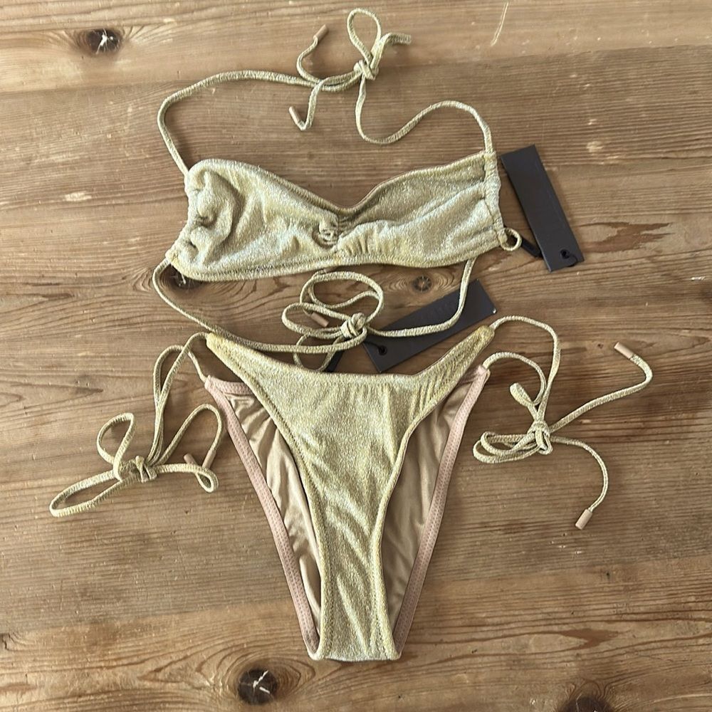 TRIANGL GRETA - GOLD SET NO BAG NEW WITH TAG